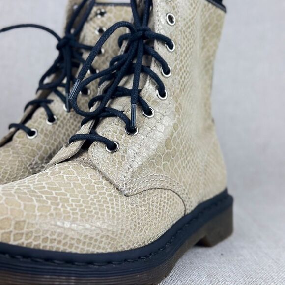 Dr. Martens Womens 1460W Tan Suede Snakeskin Combat Pascal Boots Size Women US 9 - Picture 5 of 16
